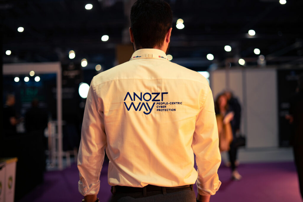 ANOZR WAY